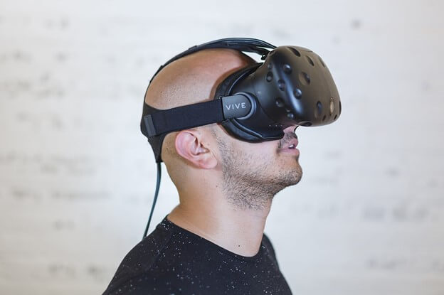 Immersive Experiences Can Scale Your Business – The 5 Ways Virtual Reality Can Save Your Business Time and Money